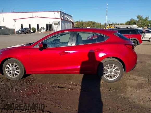 ✅ 2016 Mazda 3 i Sport • VIN: JM1BM1K72G1327002 • Lot: 43351159. Wystawiony na IAAI z przebiegiem 96 181 mil. Bezpłatny archiwum sprzedaży aukcyjnych z USA i szczegółowy raport historii pojazdu na DreamBid. Zdjęcie 14.