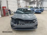 ✅ 2019 Volkswagen Jetta S • VIN: 3VW5T7BU5KM261739 • Lot: 43149246. Wystawiony na IAAI z przebiegiem 36 246 mil. Bezpłatny archiwum sprzedaży aukcyjnych z USA i szczegółowy raport historii pojazdu na DreamBid. Zdjęcie 12.