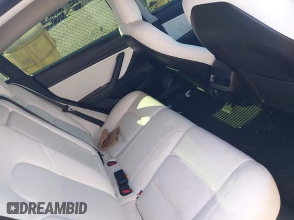 ✅ 2020 Tesla Model 3 Performance • VIN: 5YJ3E1EC2LF714385 • Лот: 43727144. Опубликован ранее на IAAI с пробегом 109 526 миль. Бесплатный доступ к архиву аукционных продаж из США и подробный отчёт об истории автомобиля на DreamBid. Изображение 8.