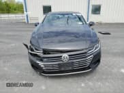 ✅ 2019 Volkswagen Arteon SEL R-Line • VIN: WVWSR7AN5KE025970 • Лот: 56832655. Опубликован ранее на Copart с пробегом 151 131 миль. Бесплатный доступ к архиву аукционных продаж из США и подробный отчёт об истории автомобиля на DreamBid. Изображение 5.