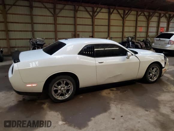 ✅ 2016 Dodge Challenger SXT Plus • VIN: 2C3CDZAG7GH264120 • Lot: 50356634. Wystawiony na Copart z przebiegiem 169 639 mil. Bezpłatny archiwum sprzedaży aukcyjnych z USA i szczegółowy raport historii pojazdu na DreamBid. Zdjęcie 3.