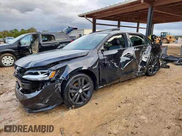 ✅ 2018 Volkswagen Jetta SE Sport • VIN: 3VWD17AJ6JM248036 • Lot: 90475245. Listed on Copart with 123,064 mi. Free auction sales archive from the USA and detailed vehicle history report at DreamBid. Image 1.