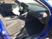 ✅ 2024 Hyundai Elantra SEL • VIN: KMHLS4DG3RU769454 • Lot: 41838085. Wystawiony na IAAI z przebiegiem 11 520 mil. Bezpłatny archiwum sprzedaży aukcyjnych z USA i szczegółowy raport historii pojazdu na DreamBid. Zdjęcie 5.