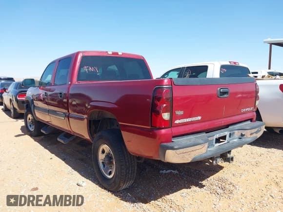 ✅ 2004 Chevrolet Silverado 2500HD LS • VIN: 1GCHC23U64F180253 • Лот: 42387141. Опубликован ранее на IAAI с пробегом 124 139 миль. Бесплатный доступ к архиву аукционных продаж из США и подробный отчёт об истории автомобиля на DreamBid. Изображение 14.