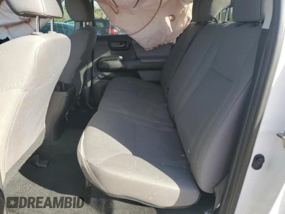 ✅ 2021 Toyota Tacoma SR • VIN: 5TFAX5GN6MX191595 • Lot: 85097525. Wystawiony na Copart z przebiegiem 117 002 mil. Bezpłatny archiwum sprzedaży aukcyjnych z USA i szczegółowy raport historii pojazdu na DreamBid. Zdjęcie 10.