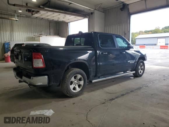 2019 Ram 1500 Big Horn с VIN 1C6SRFFT7KN910812, выставлен на аукционе Copart как лот 86246255 с пробегом 61 966 миль миль и Списание • Salvage title. История ставок и продаж доступна на DreamBid. Изображение 3.