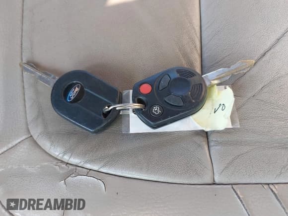 ✅ 2010 Ford Flex SEL • VIN: 2FMGK5CCXABA76820 • Лот: 42923235. Опубликован ранее на IAAI с пробегом 126 049 миль. Бесплатный доступ к архиву аукционных продаж из США и подробный отчёт об истории автомобиля на DreamBid. Изображение 11.