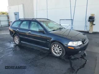 ✅ 2003 Volvo V40 • VIN: YV1VW27503F983582 • Lot: 91249545. Wystawiony na Copart z przebiegiem 135 669 mil. Bezpłatny archiwum sprzedaży aukcyjnych z USA i szczegółowy raport historii pojazdu na DreamBid. Zdjęcie 4.