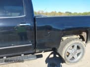 ✅ 2018 Chevrolet Silverado 2500HD LTZ • VIN: 1GC1KWEY5JF242796 • Lot: 43434125. Wystawiony na IAAI z przebiegiem 142 736 mil. Bezpłatny archiwum sprzedaży aukcyjnych z USA i szczegółowy raport historii pojazdu na DreamBid. Zdjęcie 6.