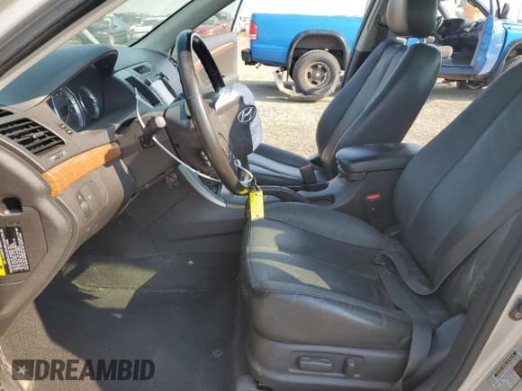 ✅ 2009 Hyundai Sonata Limited • VIN: 5NPEU46C69H486008 • Лот: 73541594. Опубликован ранее на Copart с пробегом 132 733 миль. Бесплатный доступ к архиву аукционных продаж из США и подробный отчёт об истории автомобиля на DreamBid. Изображение 7.