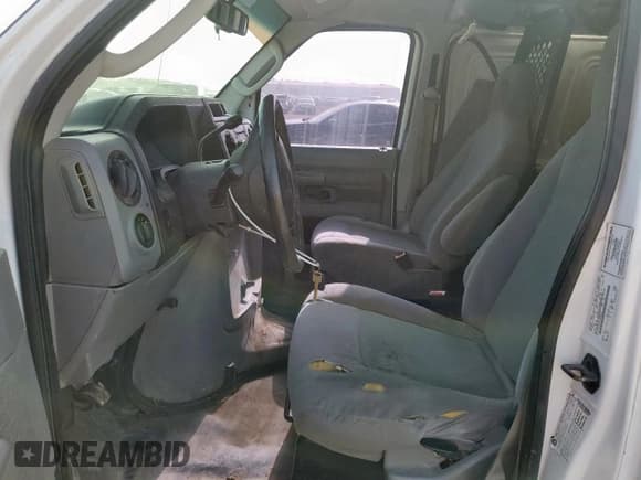 ✅ 2012 Ford Econoline Cargo Recreational • VIN: 1FTNE2EW5CDB26044 • Lot: 61086745. Wystawiony na Copart z przebiegiem 285 091 mil. Bezpłatny archiwum sprzedaży aukcyjnych z USA i szczegółowy raport historii pojazdu na DreamBid. Zdjęcie 7.