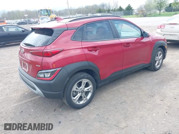 ✅ 2022 Hyundai Kona SEL • VIN: KM8K6CAB4NU924607 • Lot: 42155527. Listed on IAAI with 12,820 mi. Free auction sales archive from the USA and detailed vehicle history report at DreamBid. Image 4.