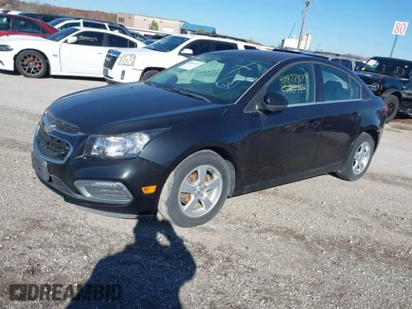 2016 Chevrolet Cruze LT с VIN 1G1PE5SB1G7164573, выставлен на аукционе IAAI как лот 40877577 с пробегом 89 852 миль миль и . История ставок и продаж доступна на DreamBid. Изображение 2.