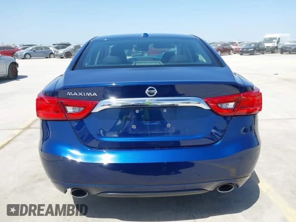 ✅ 2017 Nissan Maxima S • VIN: 1N4AA6AP7HC455539 • Lot: 41826671. Listed on IAAI with 30,890 mi. Free auction sales archive from the USA and detailed vehicle history report at DreamBid. Image 16.