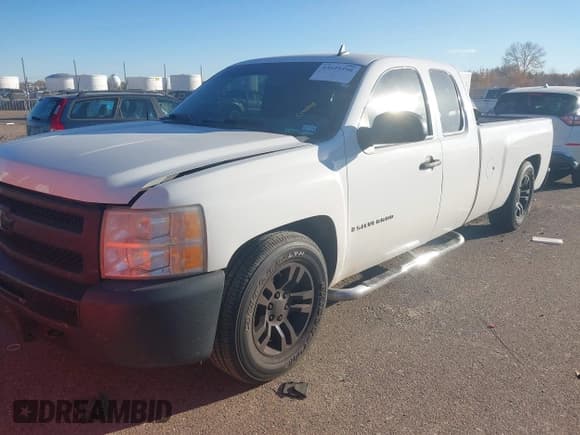 ✅ 2009 Chevrolet Silverado 1500 1LT • VIN: 1GCEC19J89E135192 • Lot: 43629398. Listed on IAAI with 245,513 mi. Free auction sales archive from the USA and detailed vehicle history report at DreamBid. Image 16.