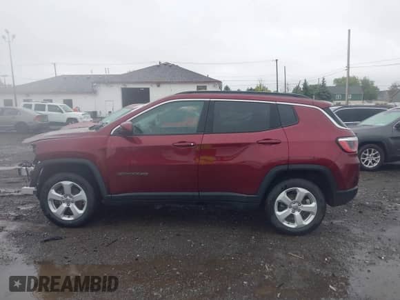 2021 Jeep Compass Latitude z VIN 3C4NJDBB6MT509723, wystawiony jako IAAI lot #43398170 z przebiegiem 55 834 mil mil oraz . Historia ofert i sprzedaży dostępna na DreamBid. Obrazek 14.