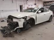 ✅ 2023 Nissan Altima SV • VIN: 1N4BL4DW3PN348058 • Lot: 43380712. Wystawiony na IAAI z przebiegiem 44 623 mil. Bezpłatny archiwum sprzedaży aukcyjnych z USA i szczegółowy raport historii pojazdu na DreamBid. Zdjęcie 17.