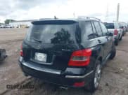 ✅ 2010 Mercedes-Benz GLK 350 • VIN: WDCGG8HB4AF424479 • Lot: 42325937. Listed on IAAI with 120,555 mi. Free auction sales archive from the USA and detailed vehicle history report at DreamBid. Image 4.