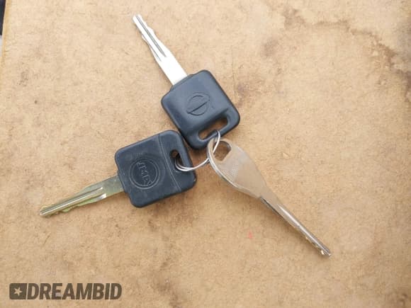 ✅ 2015 Nissan NV200 S • VIN: 3N6CM0KN6FK734330 • Lot: 42595717. Listed on IAAI with 168,998 mi. Free auction sales archive from the USA and detailed vehicle history report at DreamBid. Image 11.