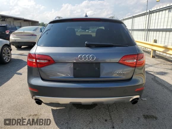 ✅ 2016 Audi allroad A4 Premium Plus • VIN: WA1UFAFL8GA004416 • Лот: 63045464. Опубликован ранее на Copart с пробегом 82 731 миль. Бесплатный доступ к архиву аукционных продаж из США и подробный отчёт об истории автомобиля на DreamBid. Изображение 6.