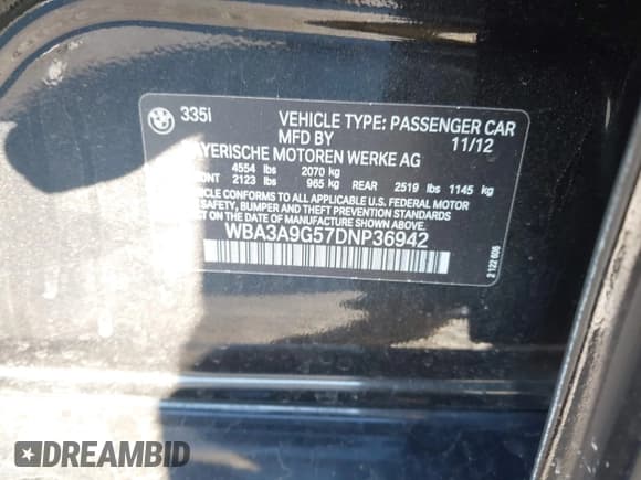 ✅ 2013 BMW 3 Series 335i • VIN: WBA3A9G57DNP36942 • Lot: 43560776. Wystawiony na IAAI z przebiegiem 118 340 mil. Bezpłatny archiwum sprzedaży aukcyjnych z USA i szczegółowy raport historii pojazdu na DreamBid. Zdjęcie 9.