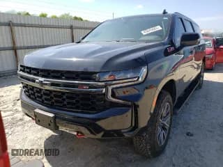 ✅ 2022 Chevrolet Suburban Z71 • VIN: 1GNSKDKD4NR356570 • Lot: 45645683. Wystawiony na Copart z przebiegiem 14 983 mil. Bezpłatny archiwum sprzedaży aukcyjnych z USA i szczegółowy raport historii pojazdu na DreamBid. Zdjęcie 5.