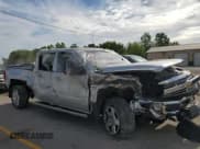 ✅ 2015 Chevrolet Silverado 2500HD LT • VIN: 1GC1KVEG7FF642786 • Lot: 56591865. Wystawiony na Copart z przebiegiem Nie podano. Bezpłatny archiwum sprzedaży aukcyjnych z USA i szczegółowy raport historii pojazdu na DreamBid. Zdjęcie 4.