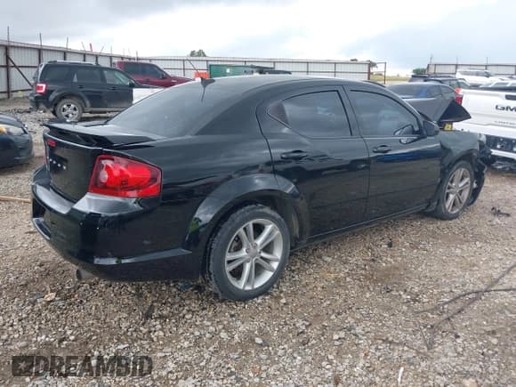 ✅ 2014 Dodge Avenger SE • VIN: 1C3CDZAB0EN229220 • Лот: 42489893. Опубликован ранее на IAAI с пробегом 92 576 миль. Бесплатный доступ к архиву аукционных продаж из США и подробный отчёт об истории автомобиля на DreamBid. Изображение 4.