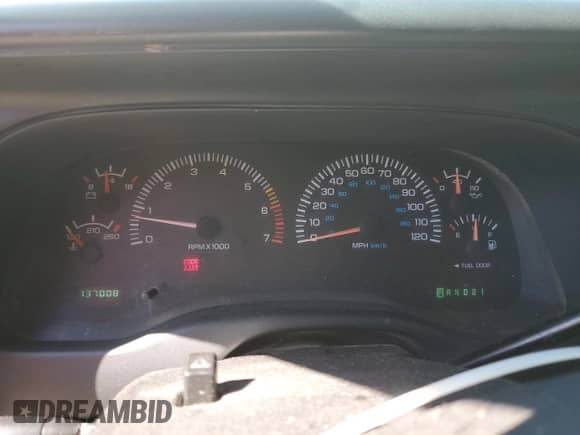 ✅ 2000 Dodge Dakota Sport • VIN: 1B7GL22N5YS544651 • Lot: 84993785. Wystawiony na Copart z przebiegiem 137 008 mil. Bezpłatny archiwum sprzedaży aukcyjnych z USA i szczegółowy raport historii pojazdu na DreamBid. Zdjęcie 9.