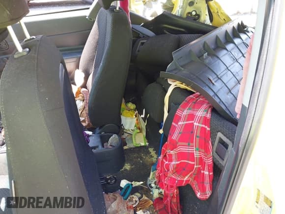 ✅ 2009 Hyundai Accent GS • VIN: KMHCM36C39U142560 • Лот: 42833772. Опубликован ранее на IAAI с пробегом 123 358 миль. Бесплатный доступ к архиву аукционных продаж из США и подробный отчёт об истории автомобиля на DreamBid. Изображение 8.