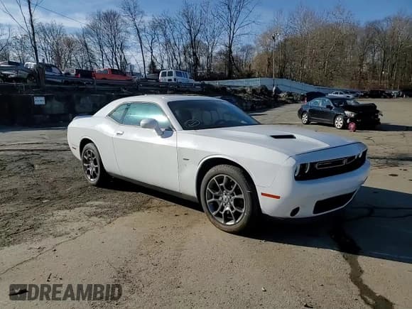 ✅ 2018 Dodge Challenger GT • VIN: 2C3CDZGG5JH322871 • Lot: 50640273. Wystawiony na Copart z przebiegiem 31 292 mil. Bezpłatny archiwum sprzedaży aukcyjnych z USA i szczegółowy raport historii pojazdu na DreamBid. Zdjęcie 11.