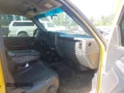 ✅ 2001 Chevrolet Silverado 2500HD LT3 • VIN: 1GCHK23G91F123733 • Lot: 42478507. Wystawiony na IAAI z przebiegiem 181 505 mil. Bezpłatny archiwum sprzedaży aukcyjnych z USA i szczegółowy raport historii pojazdu na DreamBid. Zdjęcie 5.