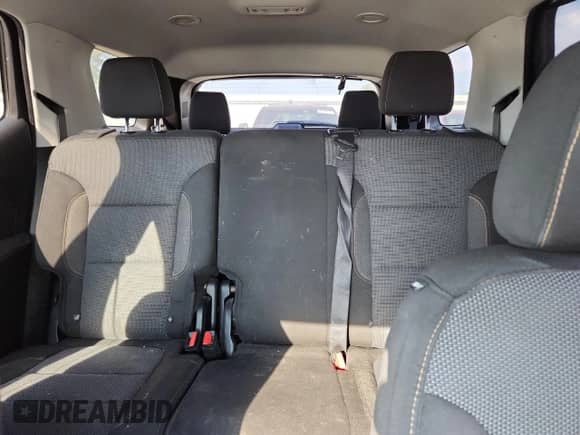 2019 Chevrolet Traverse LS с VIN 1GNERFKW5KJ139724, выставлен на аукционе Copart как лот 80838725 с пробегом 141 312 миль миль и Списание • Salvage title. История ставок и продаж доступна на DreamBid. Изображение 10.