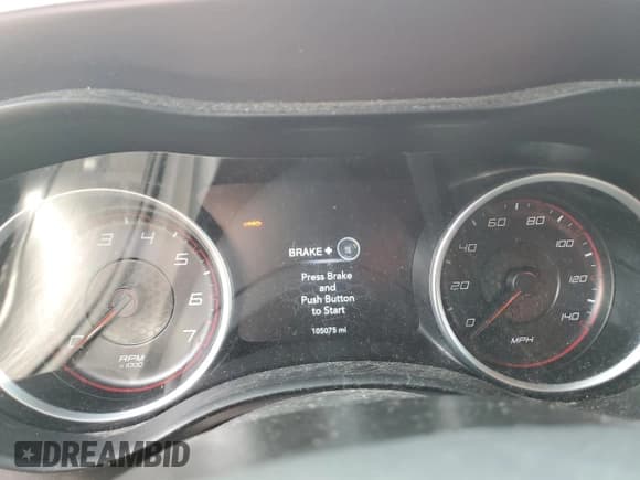 ✅ 2022 Dodge Charger SXT • VIN: 2C3CDXBG2NH149540 • Lot: 90285055. Wystawiony na Copart z przebiegiem 105 075 mil. Bezpłatny archiwum sprzedaży aukcyjnych z USA i szczegółowy raport historii pojazdu na DreamBid. Zdjęcie 9.