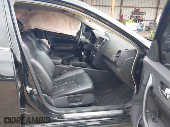 2013 Nissan Maxima SV с VIN 1N4AA5AP6DC847576, выставлен на аукционе IAAI как лот 42482471 с пробегом 201 012 миль миль и . История ставок и продаж доступна на DreamBid. Изображение 5.