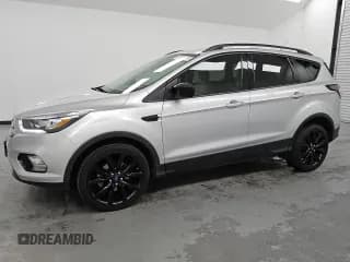 ✅ 2018 Ford Escape SEL • VIN: 1FMCU0HD2JUC47793 • Лот: 87282845. Опубликован ранее на Copart с пробегом 79 916 миль. Бесплатный доступ к архиву аукционных продаж из США и подробный отчёт об истории автомобиля на DreamBid. Изображение 1.