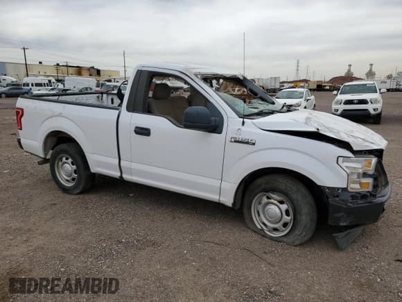 ✅ 2017 Ford F-150 XL • VIN: 1FTMF1C80HKC93051 • Lot: 59186994. Listed on Copart with 67,348 mi. Free auction sales archive from the USA and detailed vehicle history report at DreamBid. Image 4.