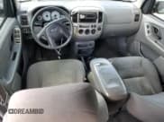 ✅ 2003 Ford Escape XLT Popular • VIN: 1FMYU03193KA69270 • Lot: 85519935. Listed on Copart with 143,614 mi. Free auction sales archive from the USA and detailed vehicle history report at DreamBid. Image 8.