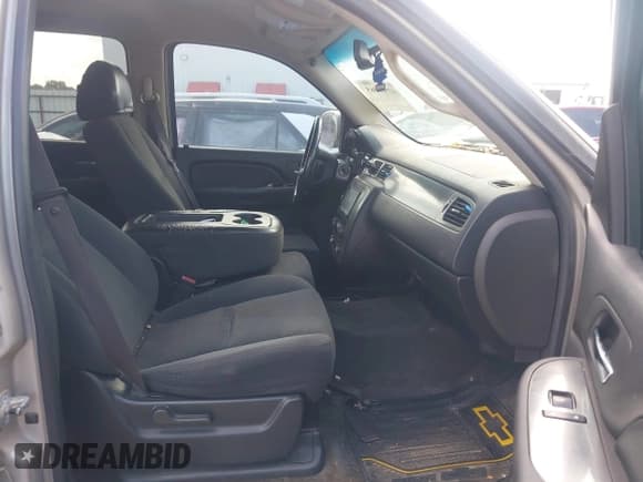 ✅ 2007 Chevrolet Avalanche LTZ • VIN: 3GNEC12057G137514 • Lot: 42508965. Listed on IAAI with 185,295 mi. Free auction sales archive from the USA and detailed vehicle history report at DreamBid. Image 5.