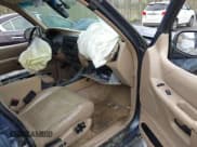 ✅ 2000 Ford Explorer XLT • VIN: 1FMDU83P9YZC19622 • Lot: 42566797. Wystawiony na IAAI z przebiegiem 176 736 mil. Bezpłatny archiwum sprzedaży aukcyjnych z USA i szczegółowy raport historii pojazdu na DreamBid. Zdjęcie 5.