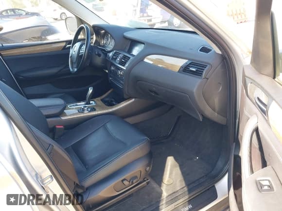 ✅ 2013 BMW X3 xDrive28i • VIN: 5UXWX9C58D0A21235 • Лот: 43298647. Опубликован ранее на IAAI с пробегом 167 518 миль. Бесплатный доступ к архиву аукционных продаж из США и подробный отчёт об истории автомобиля на DreamBid. Изображение 5.