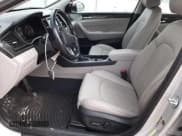 ✅ 2019 Hyundai Sonata SEL • VIN: 5NPE34AF0KH821273 • Лот: 71286002. Опубликован ранее на Copart с пробегом 38 827 миль. Бесплатный доступ к архиву аукционных продаж из США и подробный отчёт об истории автомобиля на DreamBid. Изображение 7.