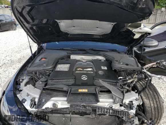 ✅ 2020 Mercedes-Benz E 63 S AMG • VIN: WDDZF8KB5LA722488 • Lot: 91516245. Wystawiony na Copart z przebiegiem 47 483 mil. Bezpłatny archiwum sprzedaży aukcyjnych z USA i szczegółowy raport historii pojazdu na DreamBid. Zdjęcie 11.