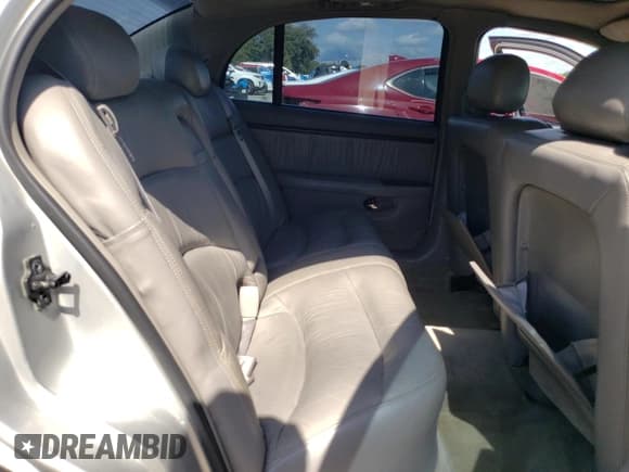 ✅ 2001 Buick Park Avenue Ultra • VIN: 1G4CU541814127179 • Lot: 60248605. Listed on Copart with 154,458 mi. Free auction sales archive from the USA and detailed vehicle history report at DreamBid. Image 10.