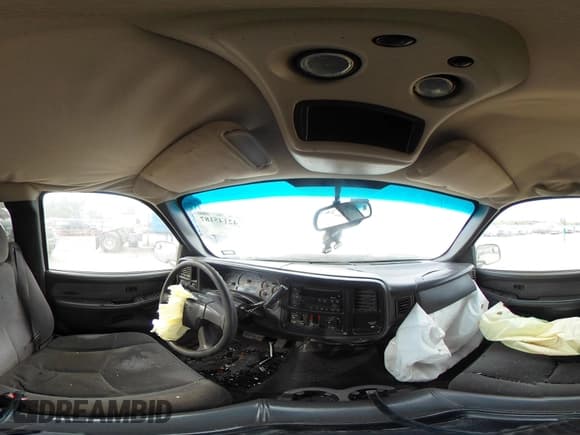 ✅ 2003 Chevrolet Silverado 2500HD LS • VIN: 1GCHC29113E249478 • Lot: 42145187. Listed on IAAI with 580,776 mi. Free auction sales archive from the USA and detailed vehicle history report at DreamBid. Image 18.