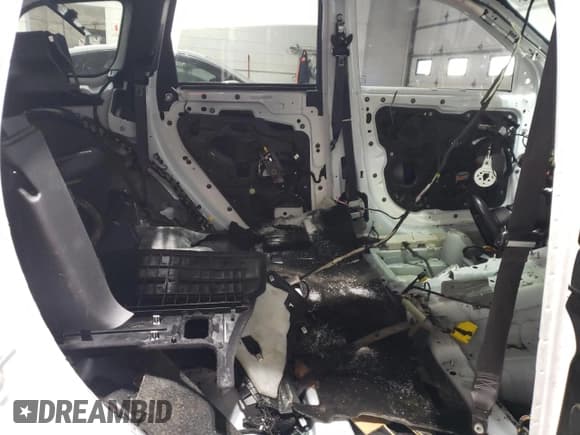 ✅ 2015 Jeep Grand Cherokee • VIN: DPSMN177453 • Lot: 44143895. Listed on Copart with Not provided. Free auction sales archive from the USA and detailed vehicle history report at DreamBid. Image 11.