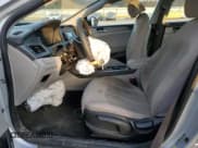 ✅ 2017 Hyundai Sonata SE • VIN: 5NPE24AF1HH575121 • Лот: 67550612. Опубликован ранее на Copart с пробегом 160 955 миль. Бесплатный доступ к архиву аукционных продаж из США и подробный отчёт об истории автомобиля на DreamBid. Изображение 7.