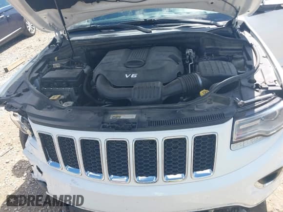 ✅ 2014 Jeep Grand Cherokee Overland • VIN: 1C4RJFCG0EC238873 • Lot: 42436535. Listed on IAAI with 154,384 mi. Free auction sales archive from the USA and detailed vehicle history report at DreamBid. Image 10.