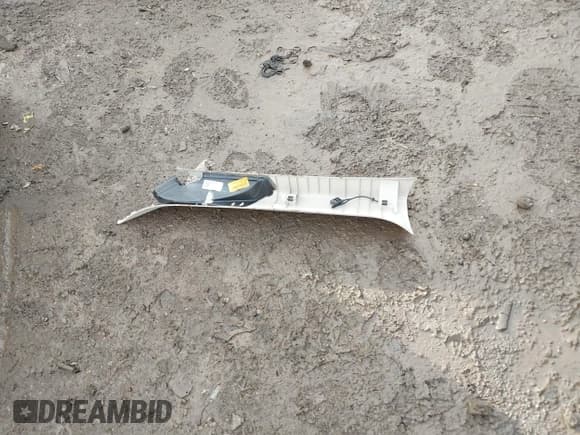 ✅ 2021 Ford Explorer • VIN: 1FMSK7BH5MGA32630 • Лот: 43453374. Опубликован ранее на IAAI с пробегом 70 805 миль. Бесплатный доступ к архиву аукционных продаж из США и подробный отчёт об истории автомобиля на DreamBid. Изображение 12.