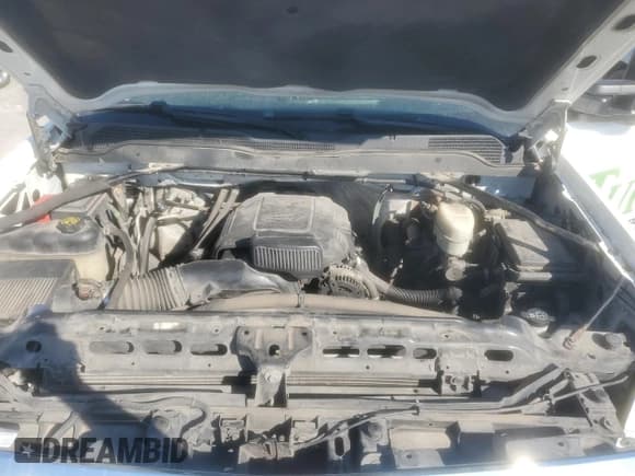 ✅ 2016 Chevrolet Silverado 2500HD Work Truck • VIN: 1GC1KUEG2GF198230 • Лот: 91877325. Опубликован ранее на Copart с пробегом 210 311 миль. Бесплатный доступ к архиву аукционных продаж из США и подробный отчёт об истории автомобиля на DreamBid. Изображение 11.